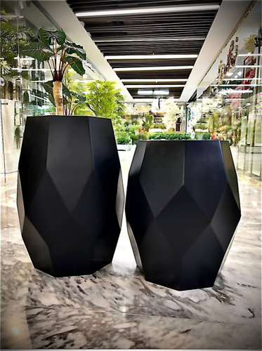 گلدان فایبرگلاس مدل الماسی